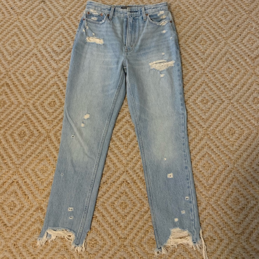 Abercrombie light wash mom jeans size 27